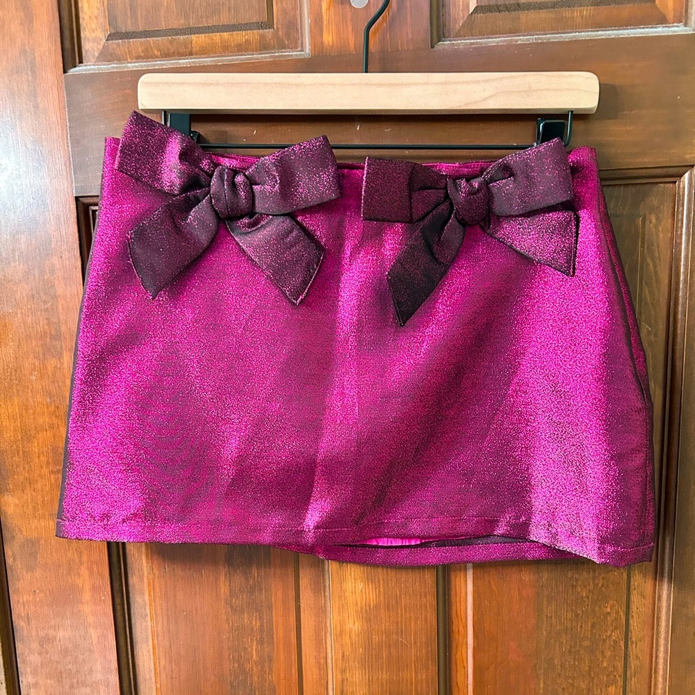 Urban Outfitters Sparkly Magenta Bow Mini Skirt. Size M